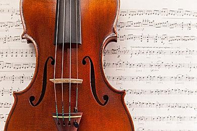 迪士尼重拳出击关闭饭制《企鹅俱乐部》游戏 三人被捕